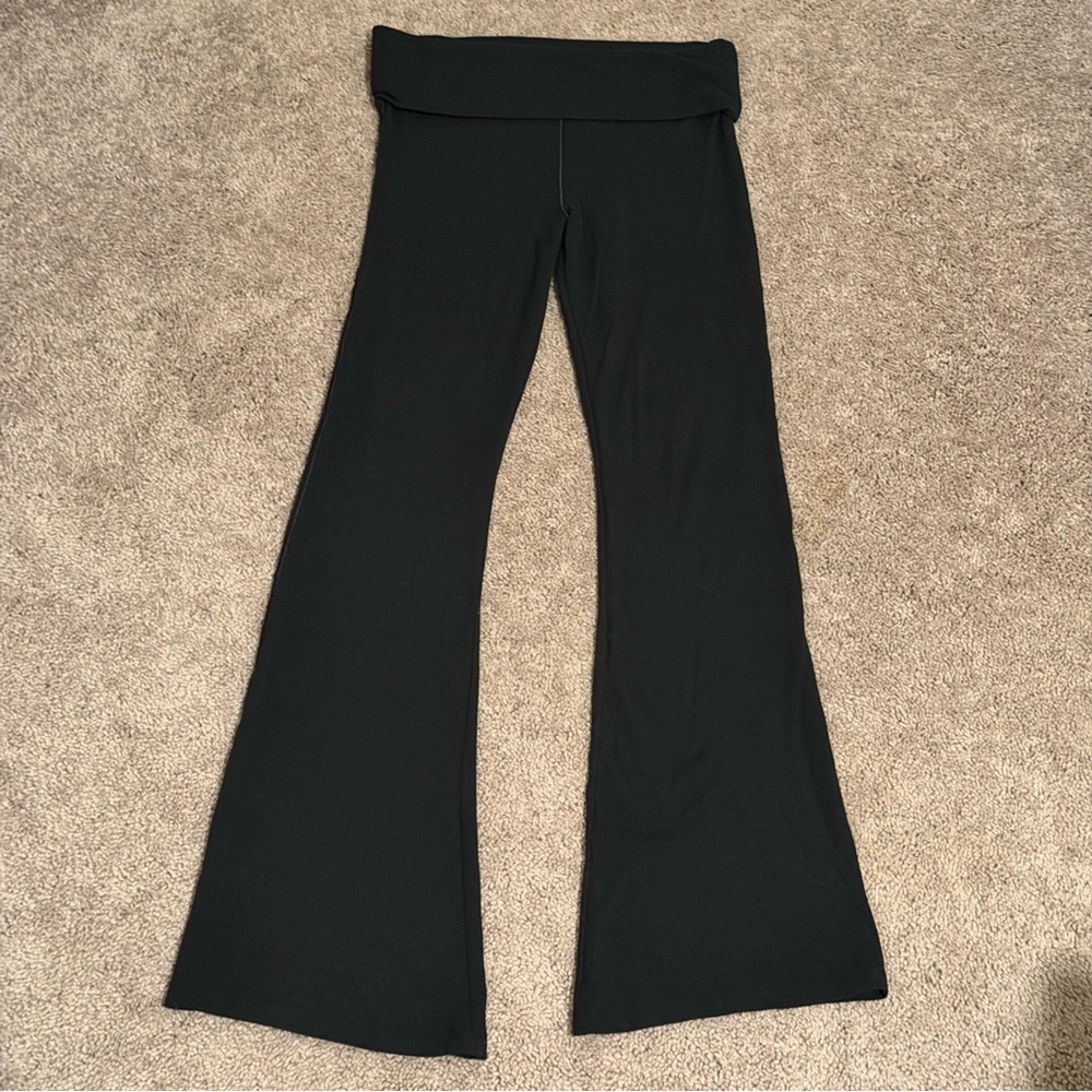 PINK Victoria's Secret Black Flare Pants - Picture 5 of 5